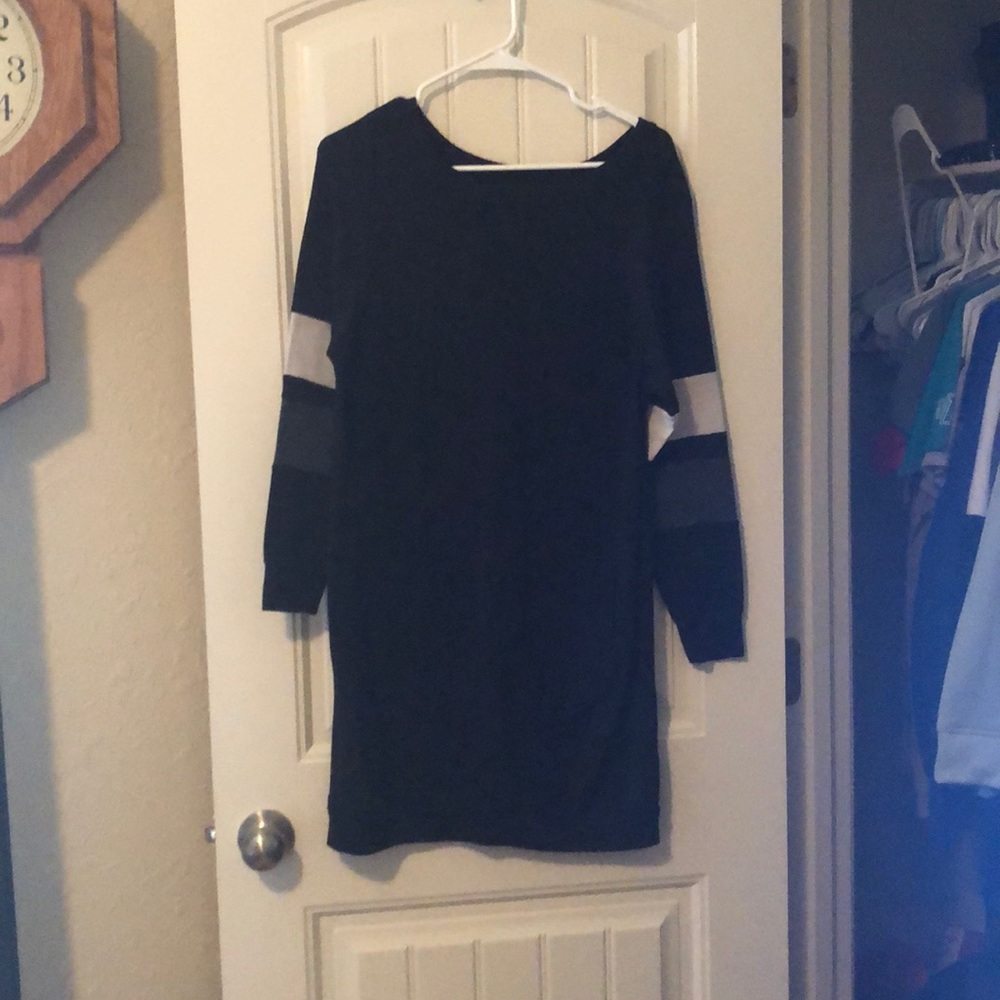 Long sleeve dress